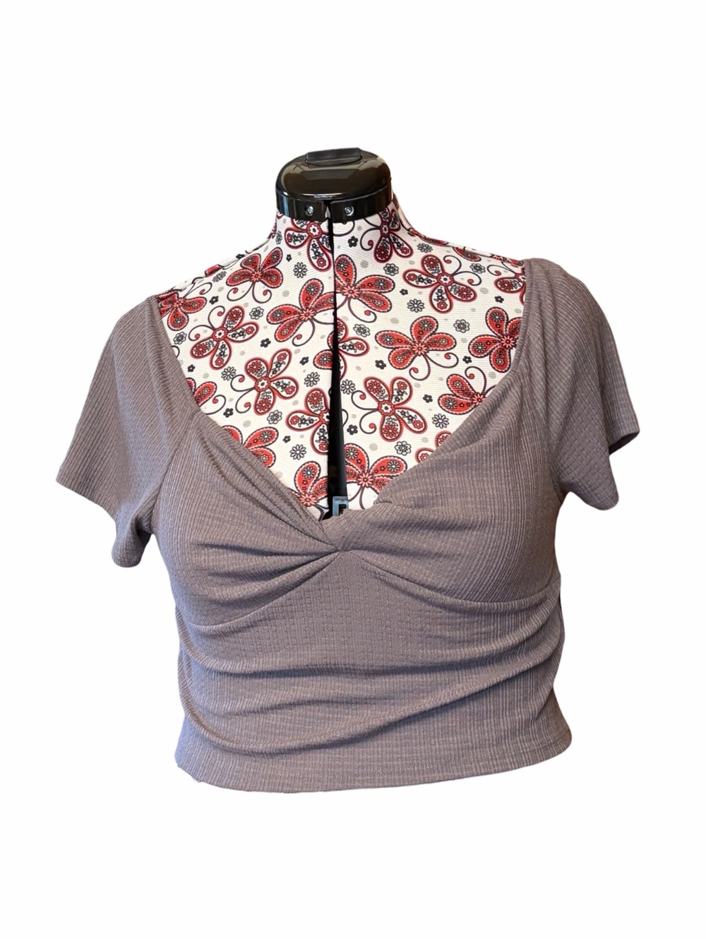 NWT Volcom Cactus Row Twist Front Crop Top Ribbed Cap Sleeve Mauve Purple XL